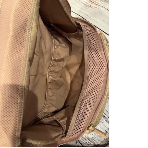 Happ Levy Backpack - Picture 7 of 16